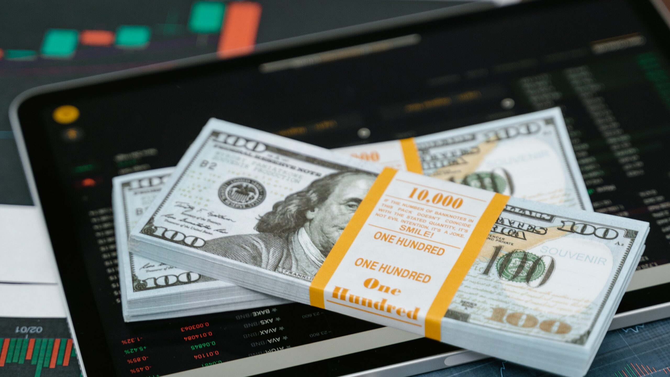 3 اختلافات بين البيتكوين و الإيثريوم 🪙. 4 pexels tima miroshnichenko 7567550 edited scaled