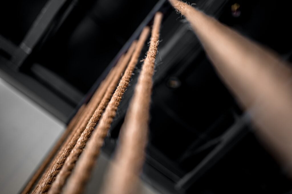 كيف تتقاعد في 7 سنوات بـ 0$ 5 anastase maragos EaJH5sFXeyk unsplash 1