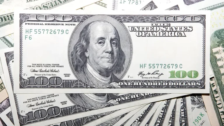 كيف تستثمر أول 1000 دولار لك في 2023 خطوة بخطوة 9 cHJpdmF0ZS9sci9pbWFnZXMvd2Vic2l0ZS8yMDIzLTA3L3N2MTYzODYyLWltYWdlXzEuanBn e1692304136113