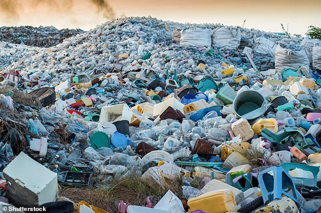 سر كوكاكولا المظلم 10 31115176 8553455 1 27 billion tons of plastic will be dumped on land and in the o a 21 1595521076039